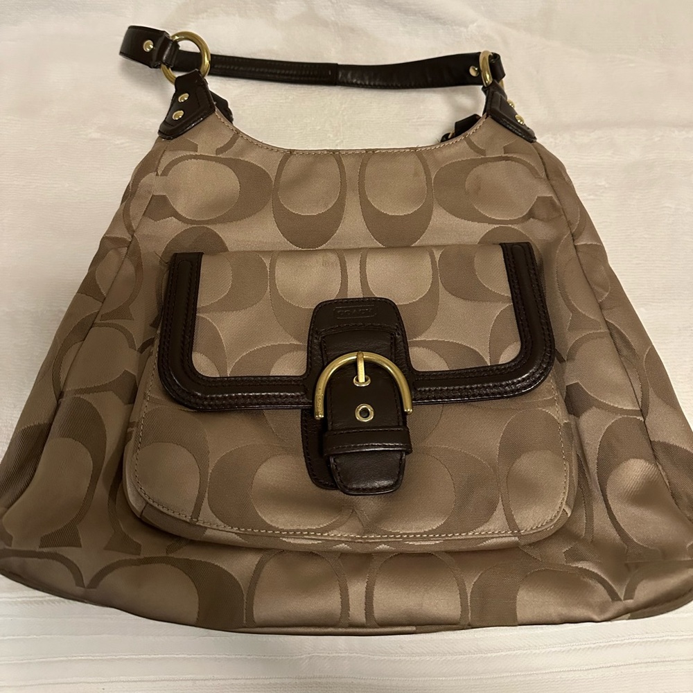 Coach Campbell Signature Hobo